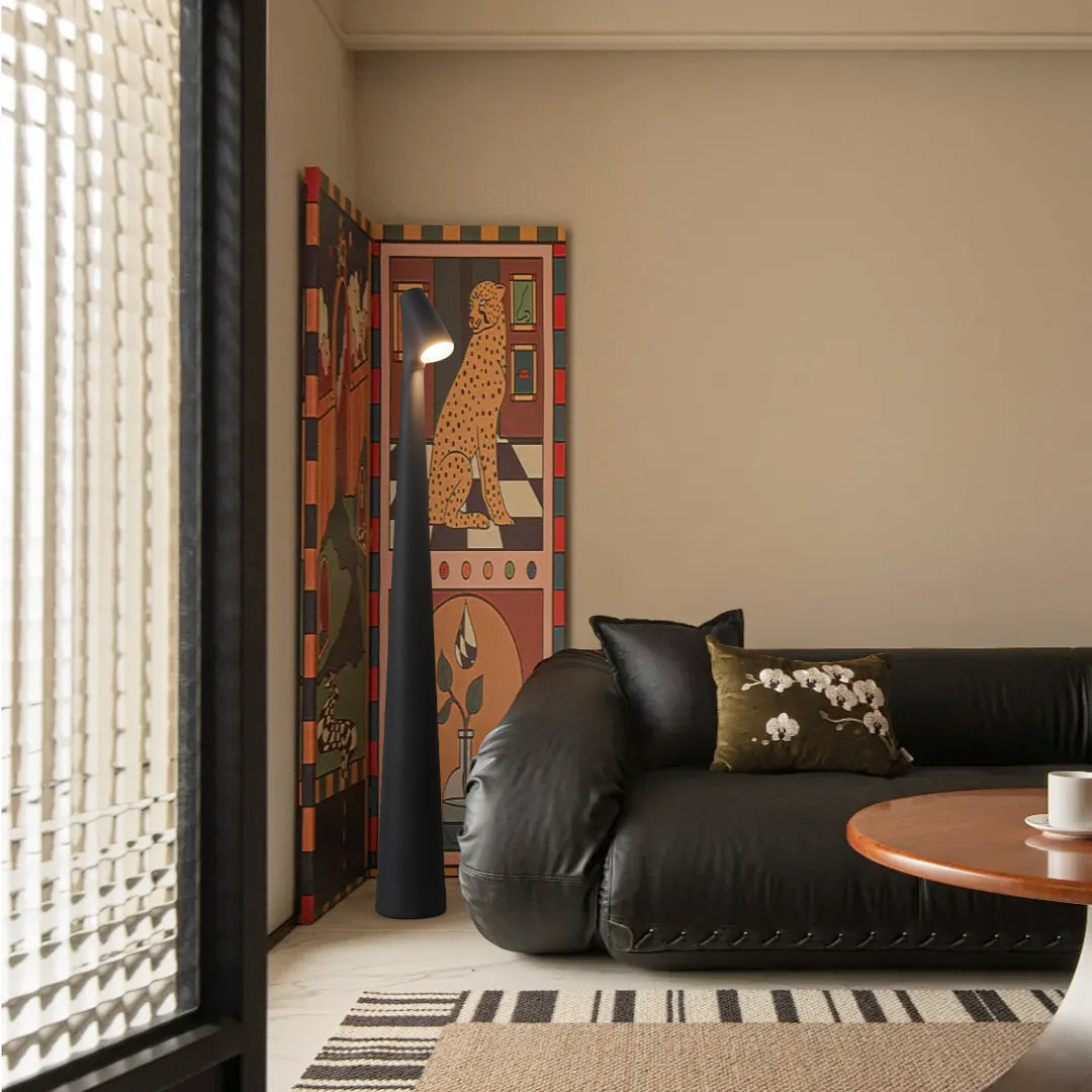 Africa Vloerlamp – Modern en Stijlvolle Staande Lamp voor Interieur in Zwart, Grijs en Rood Floor Lamp Myna Mode