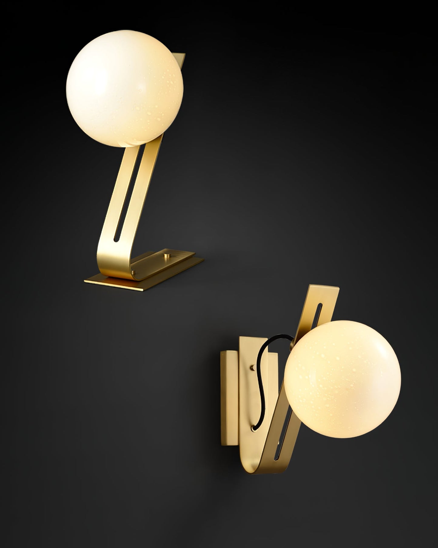 Arandela Tafellamp - Elegante Brass en Witte Glas Lamp Table lamp Myna Mode