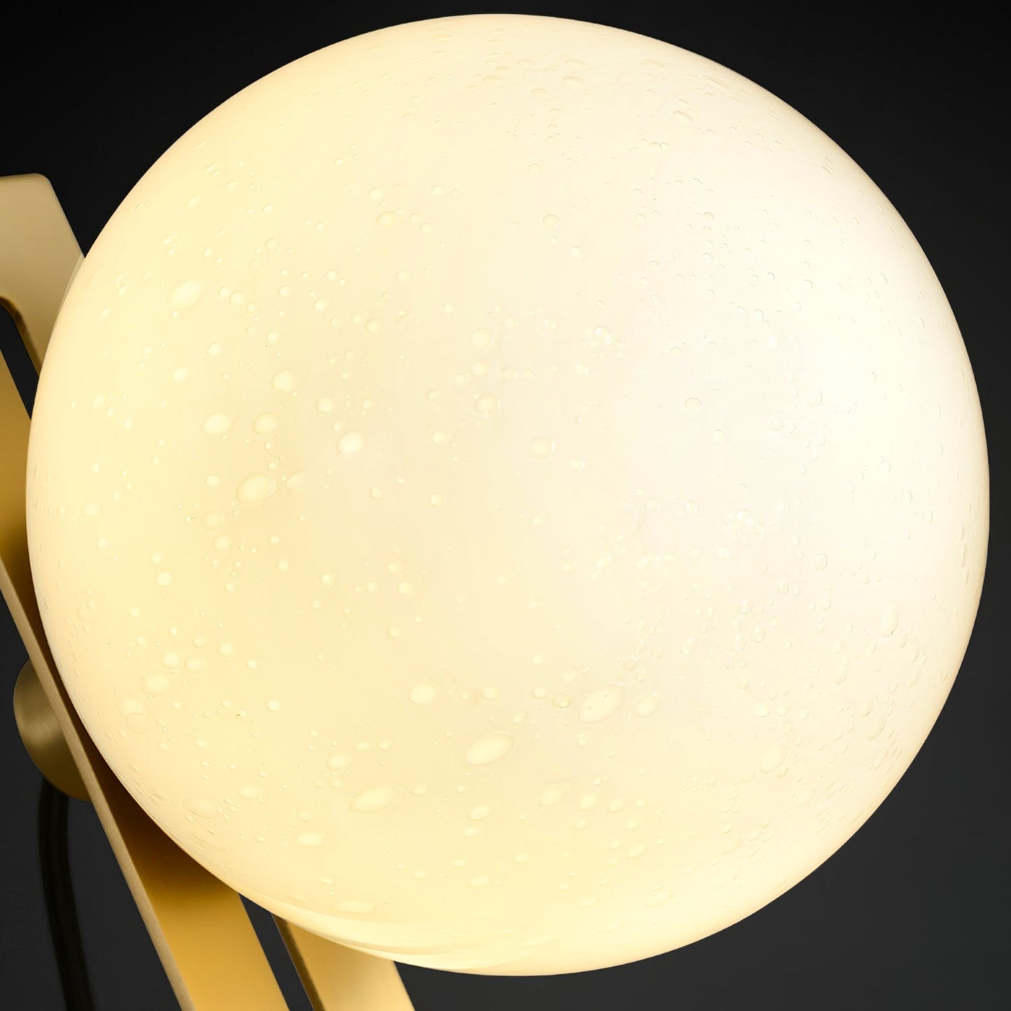 Arandela Tafellamp - Elegante Brass en Witte Glas Lamp Table lamp Myna Mode