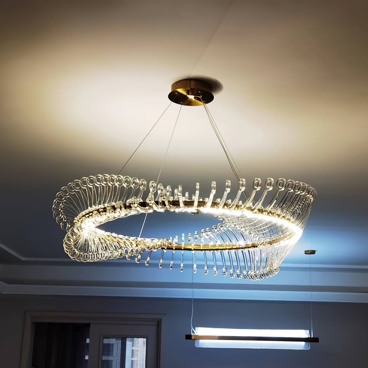 Moderne Hanglamp – Goudkleurig Metaal met Acryl Accenten