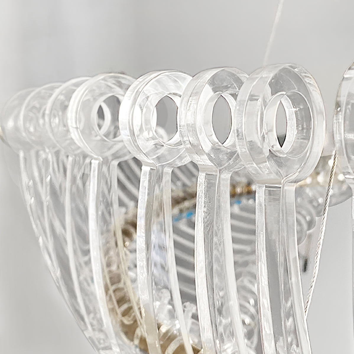 Moderne Hanglamp – Goudkleurig Metaal met Acryl Accenten