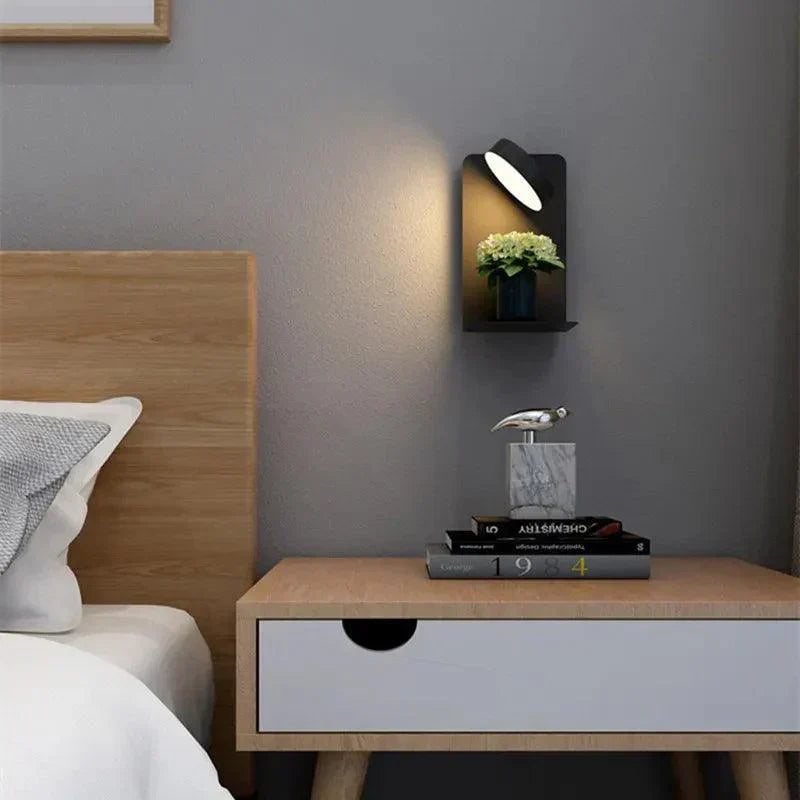 Nachtlamp met USB Oplader – 330° Draaibaar – Wandlamp met Plank