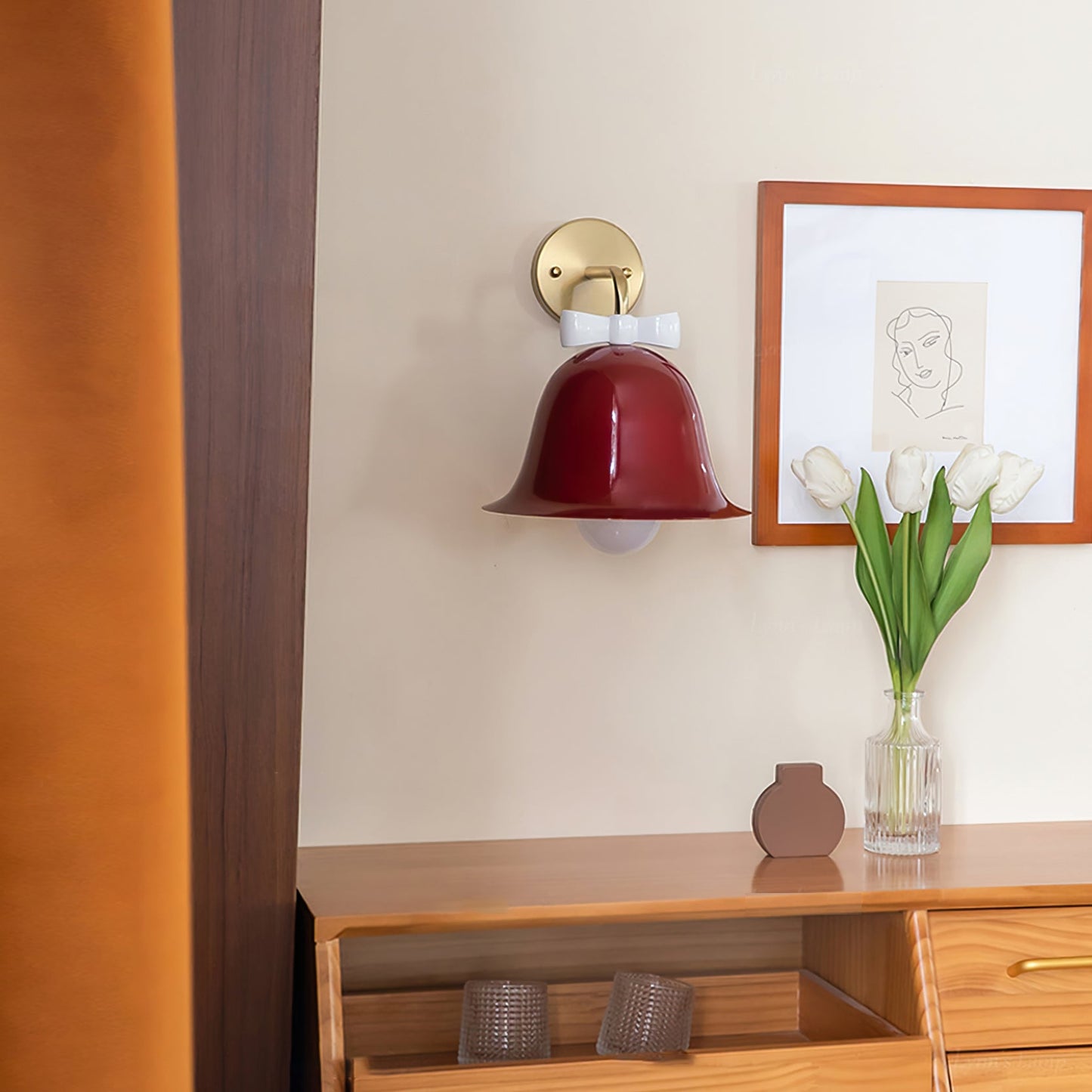 Belvormige Wandlamp – LED Muurverlichting met Speels Design voor Sfeervolle Interieurs