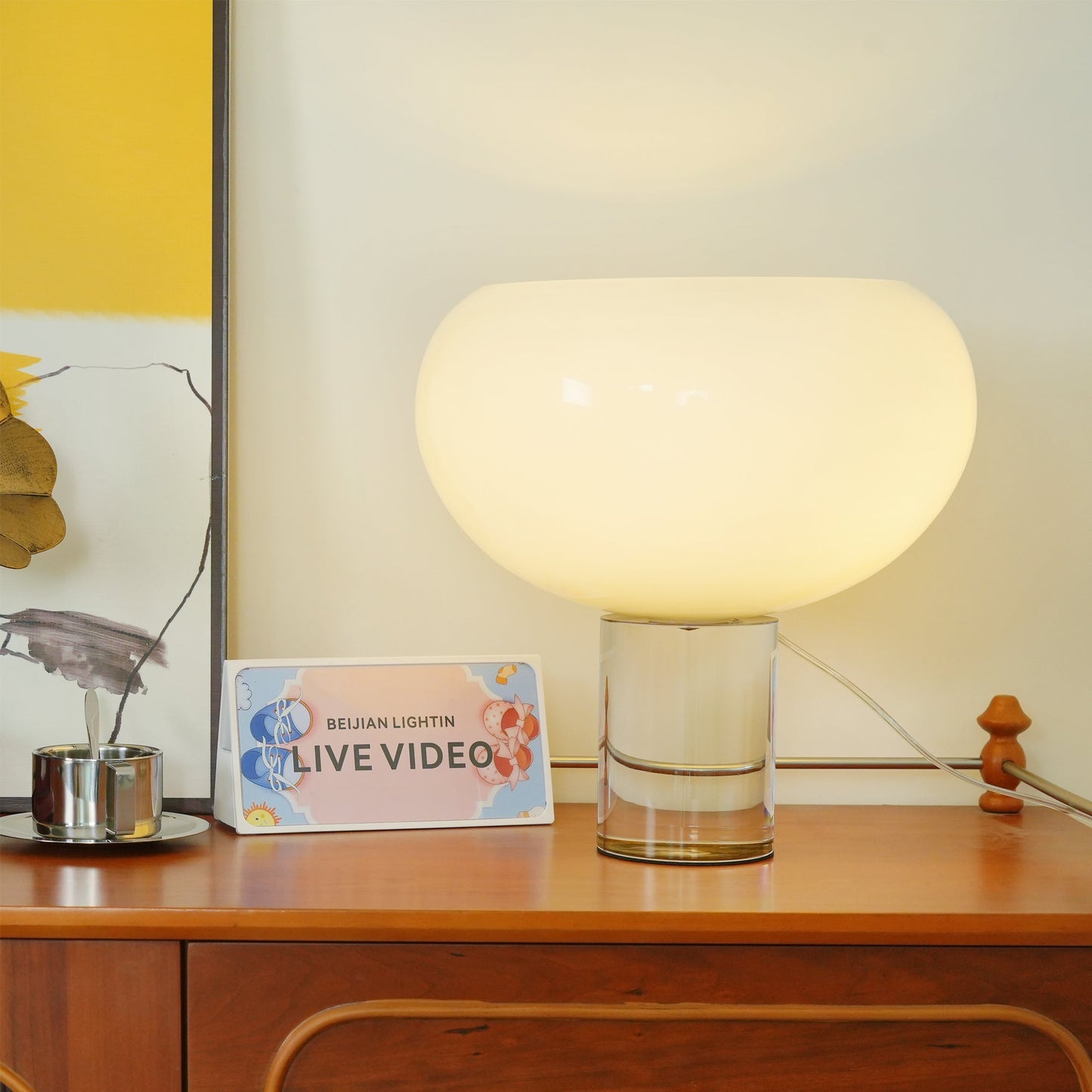 Design Tafellamp – Elegant Ontwerp met Warme LED Verlichting