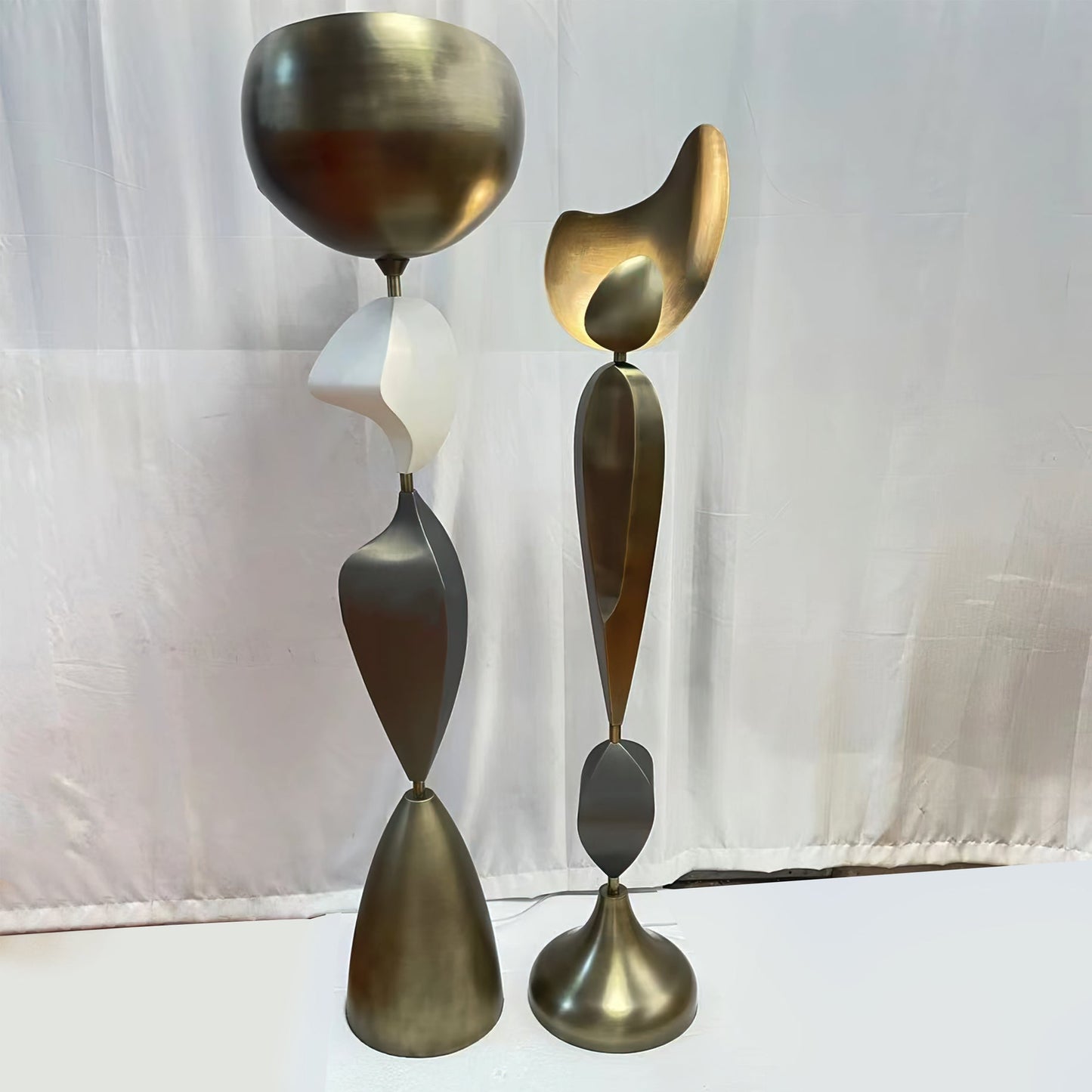 Cosmo Vloerlamp - Bronzen Afwerking - Moderne Design & Ambiance Verlichting