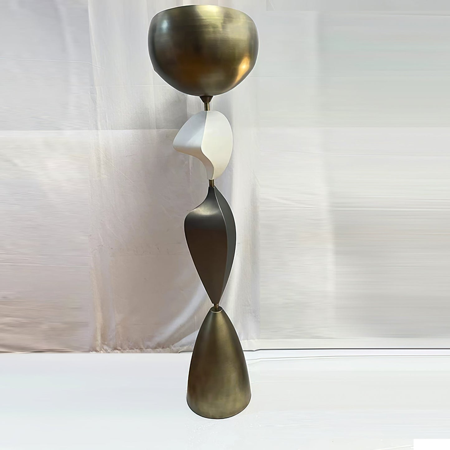 Cosmo Vloerlamp - Bronzen Afwerking - Moderne Design & Ambiance Verlichting