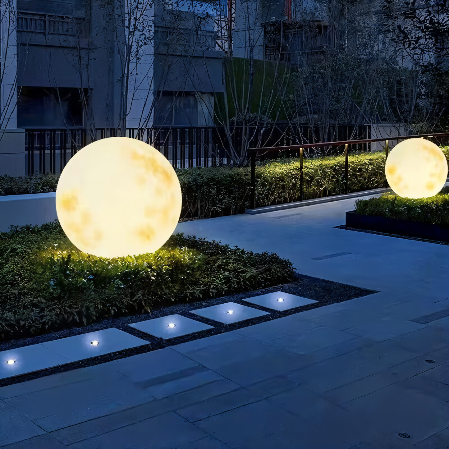Luna – Solar tuinverlichting in maanvorm – IP65 waterdichte LED buitenlamp – Oplaadbaar via zonne-energie