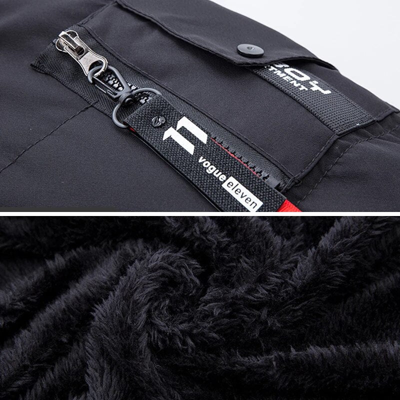 Herrenparka mit Kapuze und Pelzbesatz - Warm und Funktional