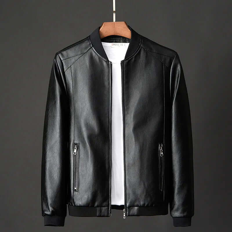 Warme Herrenjacke aus Kunstleder für den Winter