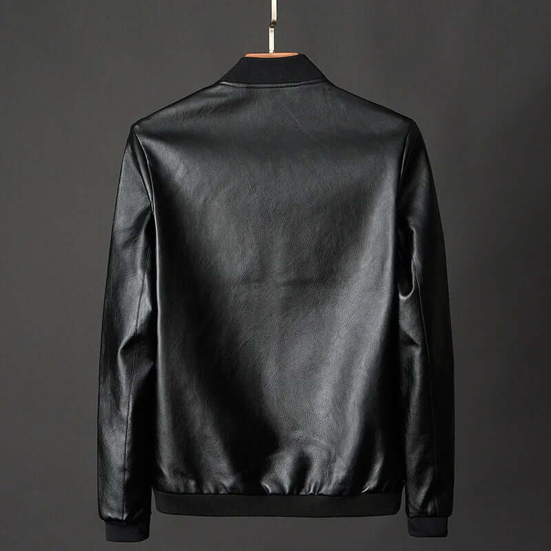 Warme Herrenjacke aus Kunstleder für den Winter