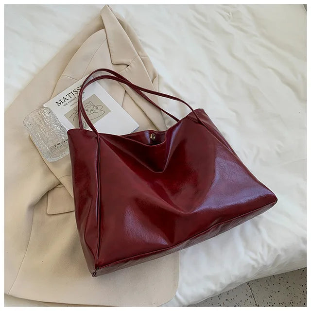 Schultertasche für Damen – Stilvoll, Geräumig & Vielseitig