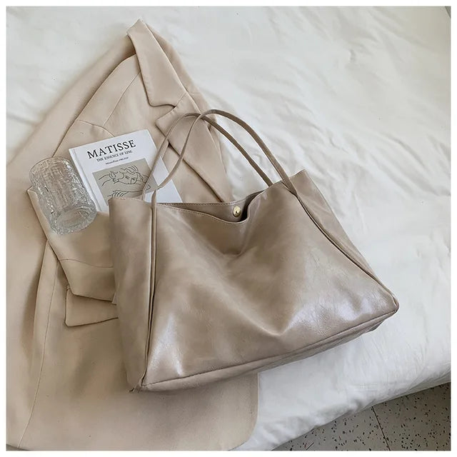 Schultertasche für Damen – Stilvoll, Geräumig & Vielseitig
