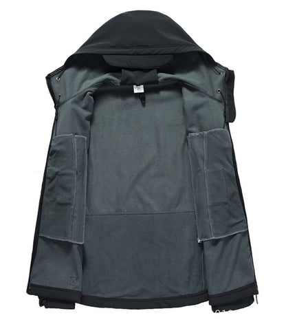 Wasserdichte Herren Outdoor Jacke – Winddicht & Funktionell mit Antidiebstahltaschen