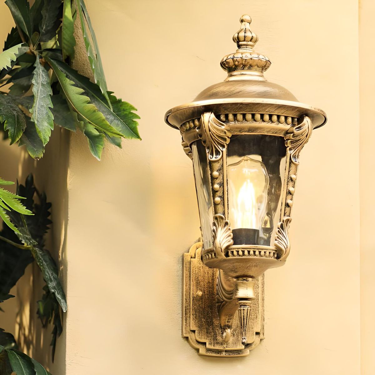 Vintage Wandlamp voor Buiten – Aluminium & Glas – Klassiek Ontwerp – E27 Fitting – Voor Tuin, Gevel of Veranda
