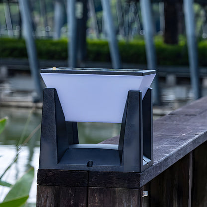 Einfache Solarenergie Schwarze Außen-LED-Wand-/Bodenleuchten
