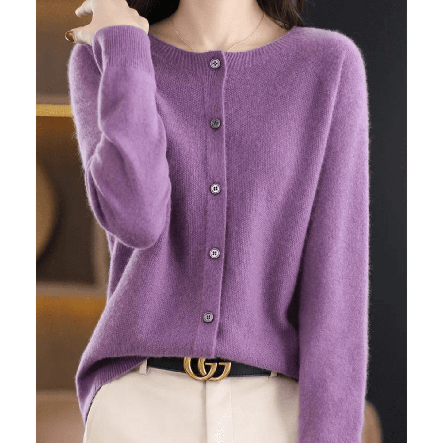 Damen Feinstrickjacke mit Rundhalsausschnitt – Wolliger Look