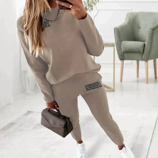 Comfortabel Dames Trainingspak – Tweedelig Met Elastische Taille & Pockets