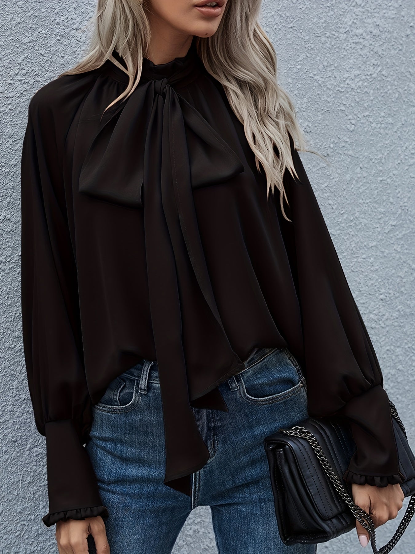 Elegante Blouse met Strik en Ruches