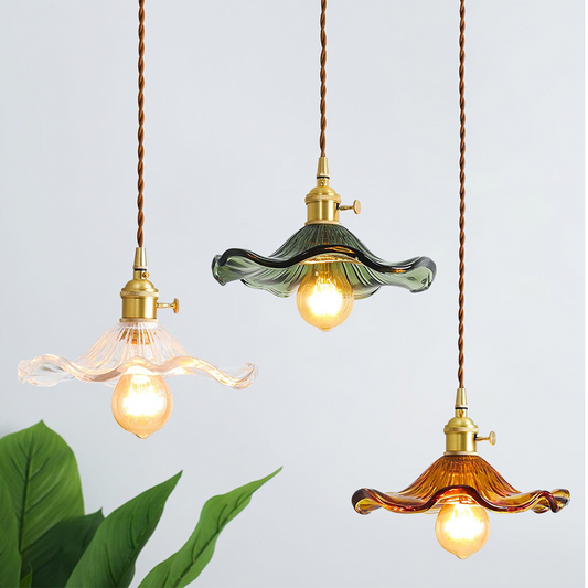Stijlvolle Hibiscus Hanglamp – Glazen Bloemdesign met Sfeervolle Verlichting