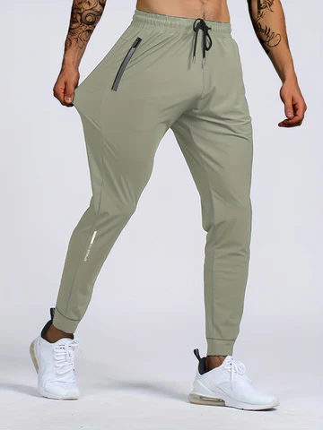 Bequeme Herren-Sporthose mit Stretch & Reißverschlüssen