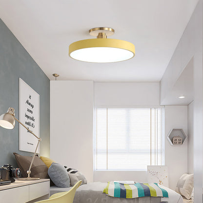 Moderne runde LED-Deckenleuchte – Schlanke halb eingebaute Lampe mit energiesparender Beleuchtung