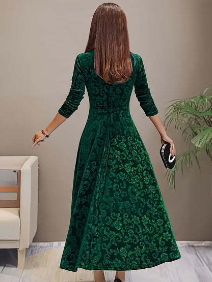Samt Blumenkleid mit quadratischem Ausschnitt – Für jede Jahreszeit