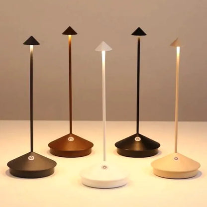 ClarityGlow - Kabellose LED-Tischlampe – Stilvoll & Wasserbeständig