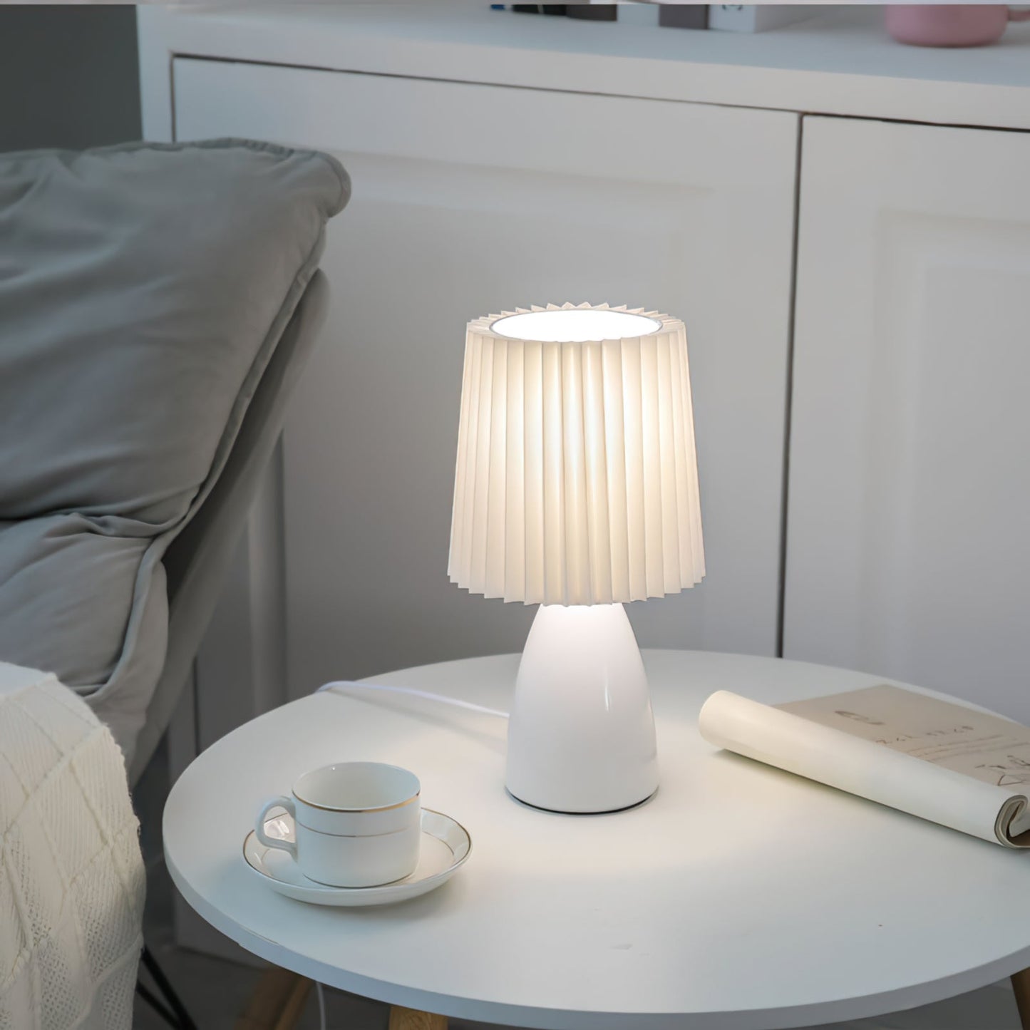 Apollo Tafellamp - Stijlvolle Keramische Lamp met Stof, Moderne Verlichting voor Binnen