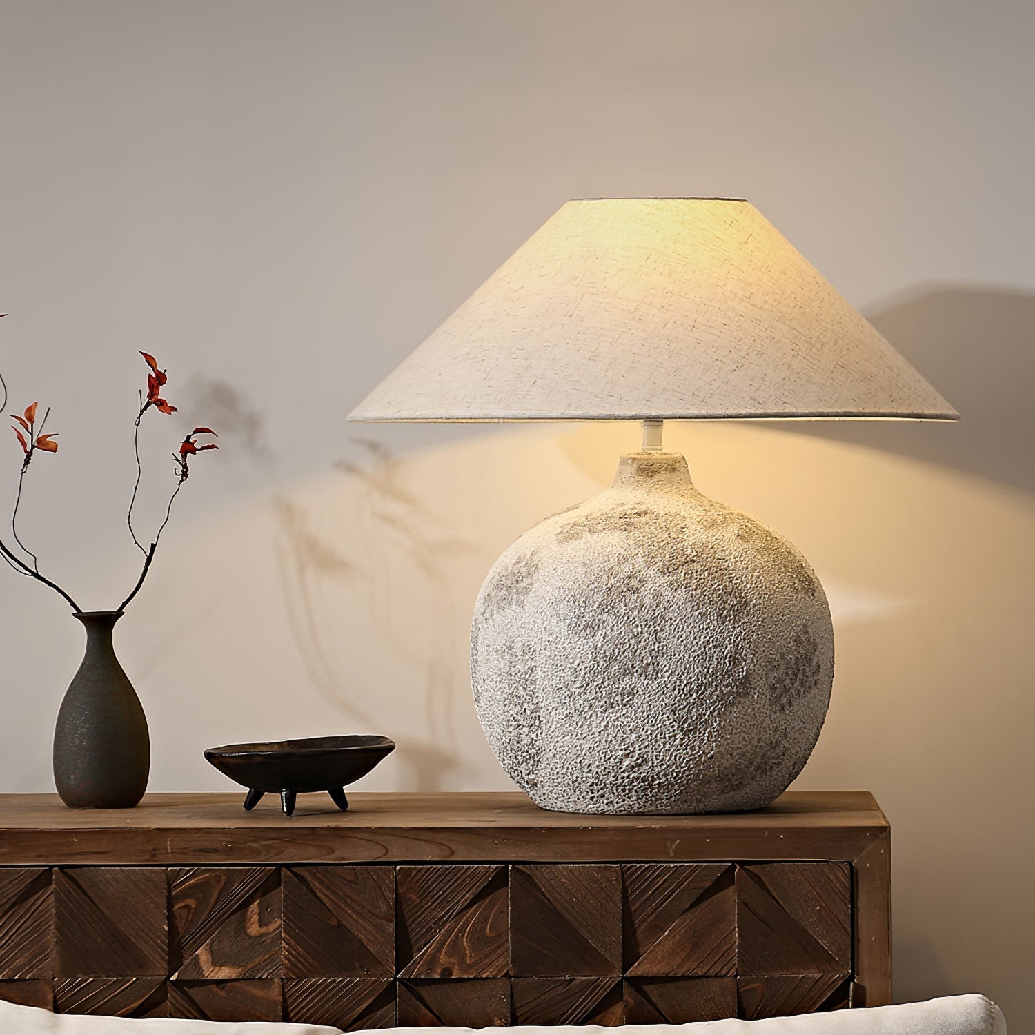Arosa Tafel Lamp - Keramische Basis met Stijlvolle Stoffen Lampenkap Table lamp Myna Mode