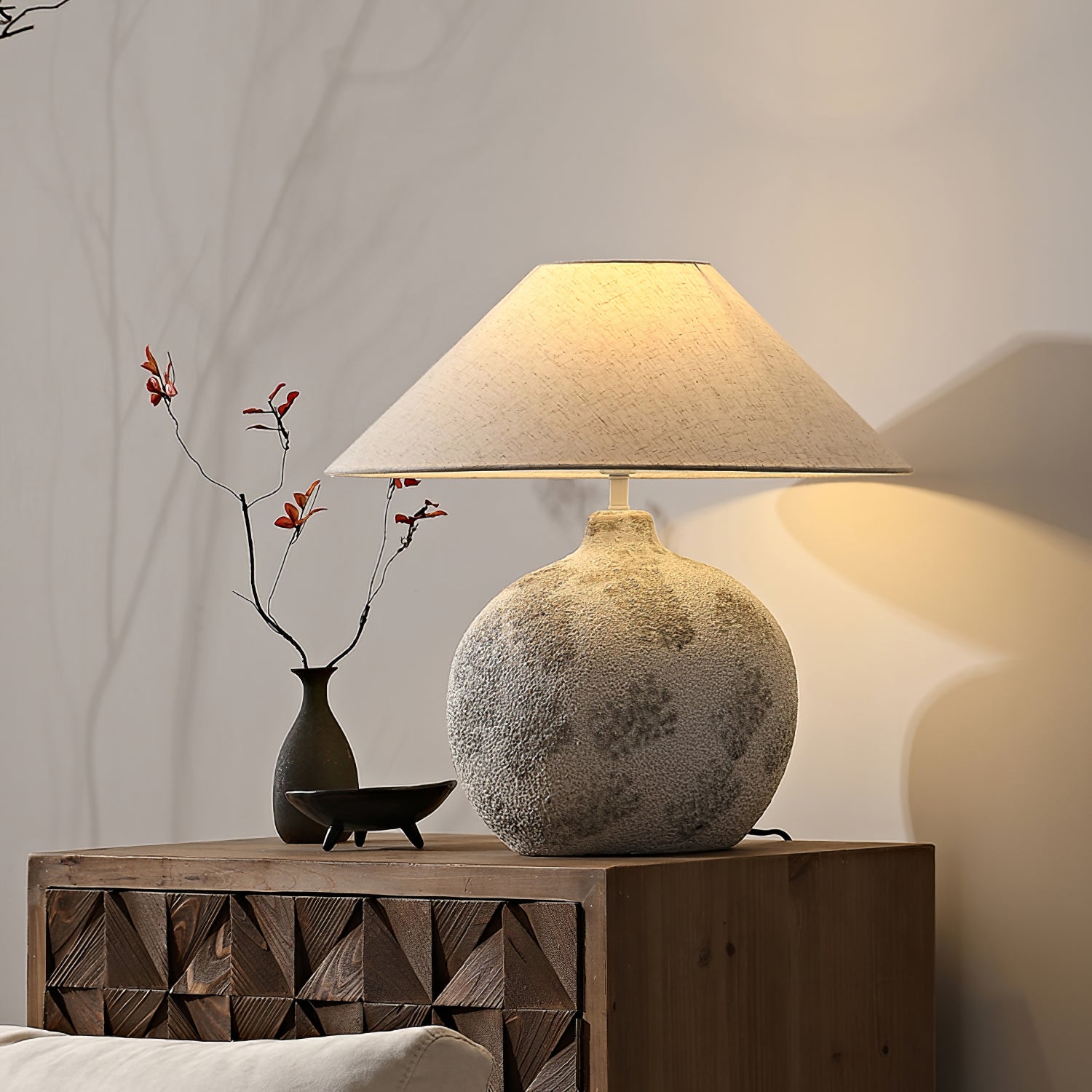 Arosa Tafel Lamp - Keramische Basis met Stijlvolle Stoffen Lampenkap Table lamp Myna Mode