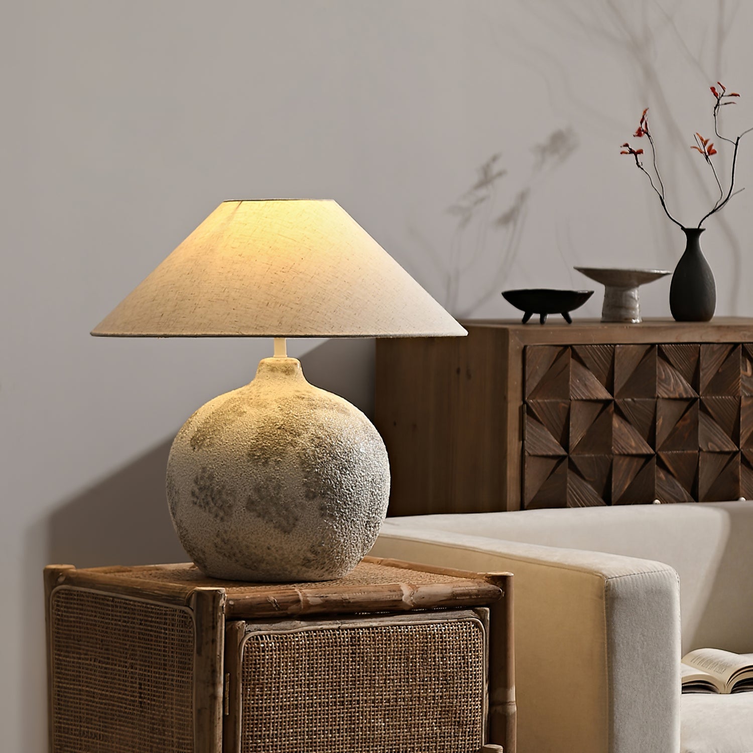 Arosa Tafel Lamp - Keramische Basis met Stijlvolle Stoffen Lampenkap Table lamp Myna Mode