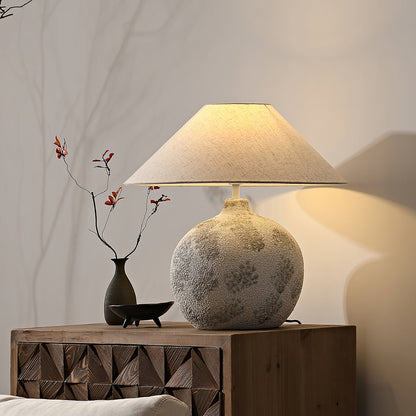 Arosa Tafel Lamp - Keramische Basis met Stijlvolle Stoffen Lampenkap Table lamp Myna Mode