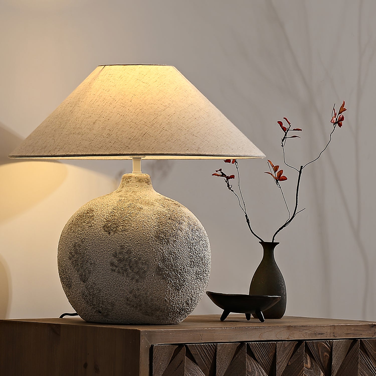 Arosa Tafel Lamp - Keramische Basis met Stijlvolle Stoffen Lampenkap Table lamp Myna Mode