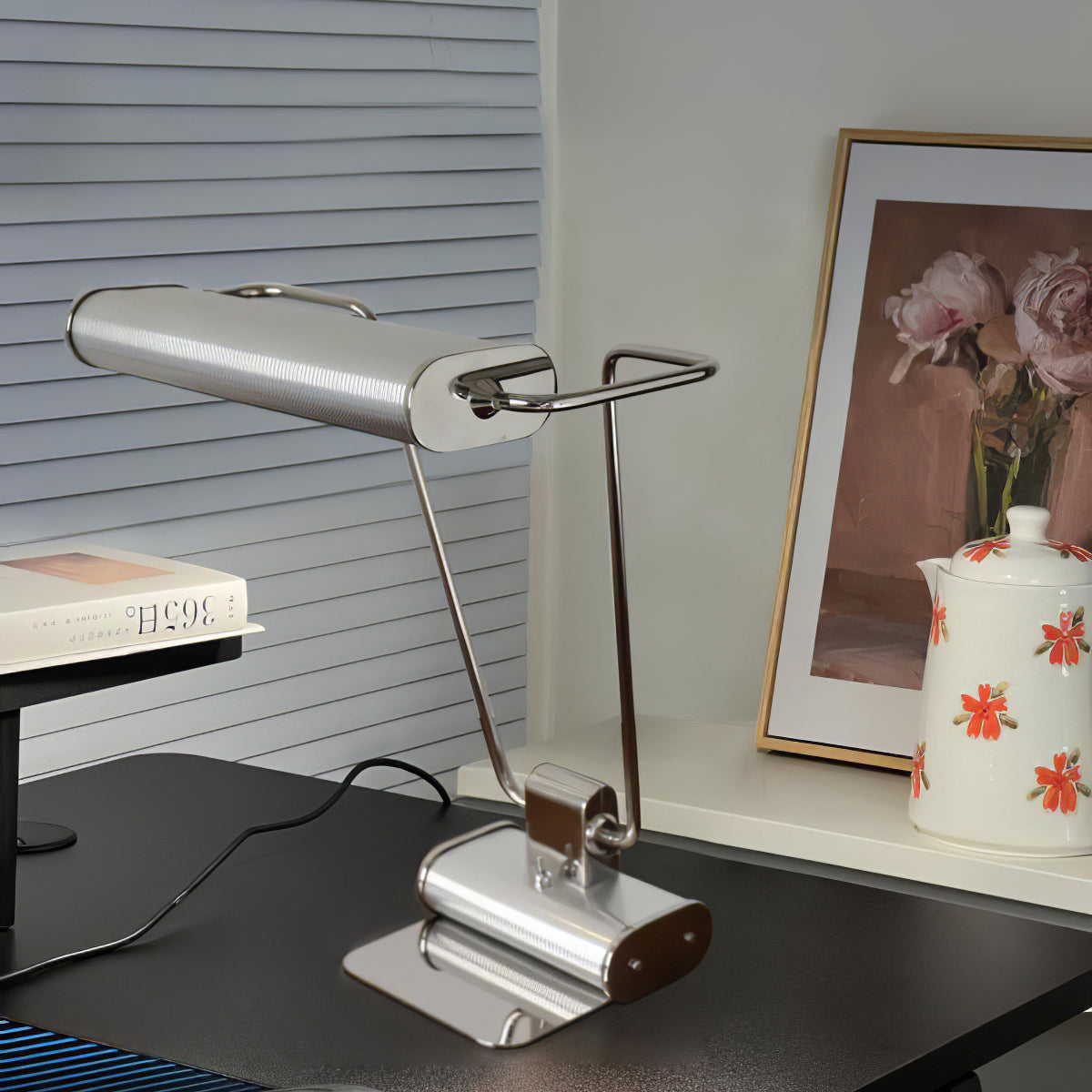 Art Deco Tafellamp – Moderne Bauhaus Lamp met Open Kap | Stijlvolle Verlichting voor op het Bureau