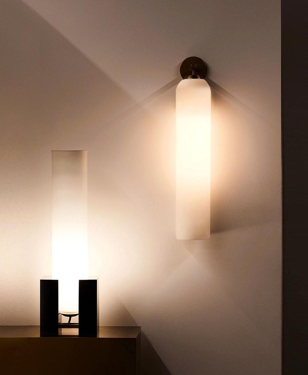 Art Glass – Wandlamp van Glas en Metaal | 48 cm Hoog | Verkrijgbaar in 7 Glaskleuren