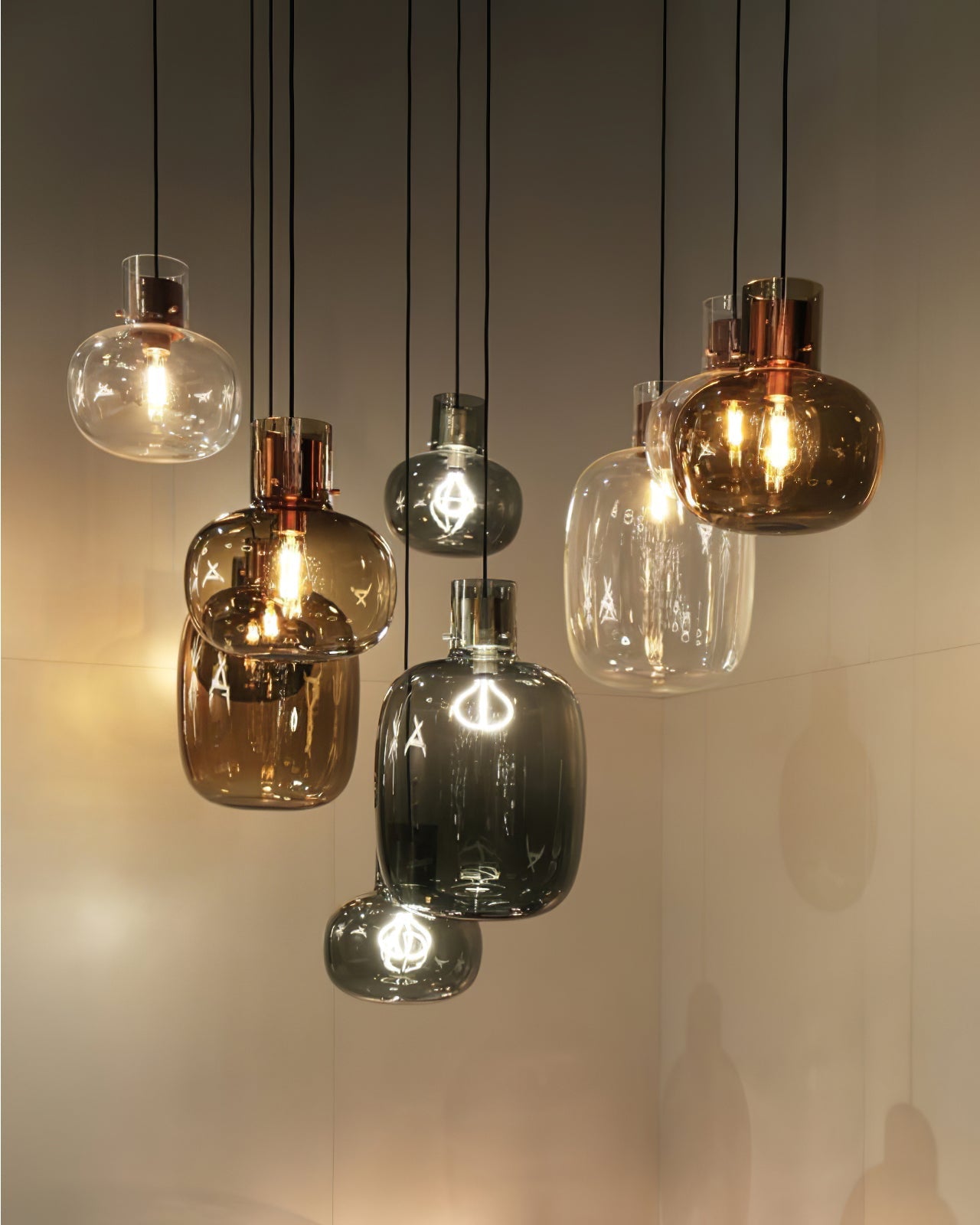 Awa Hanglamp – Minimalistisch Ontwerp geïnspireerd door Luchtbellen