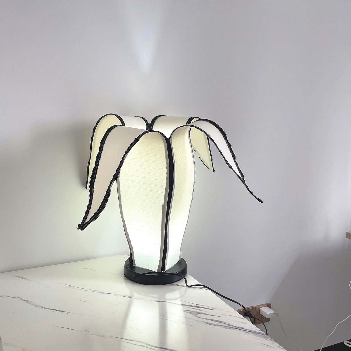 Banana Tafellamp - Unieke Tafellamp voor Slaap- en Woonkamer