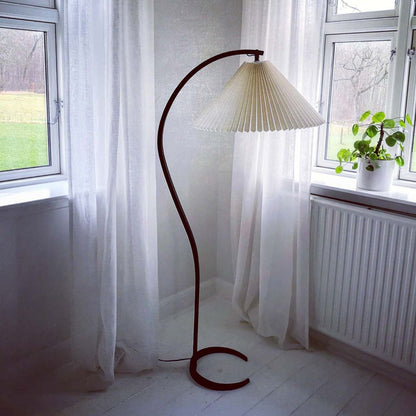 Caprani | Vloerlamp met Houten Standaard en Linnen Lampenkap