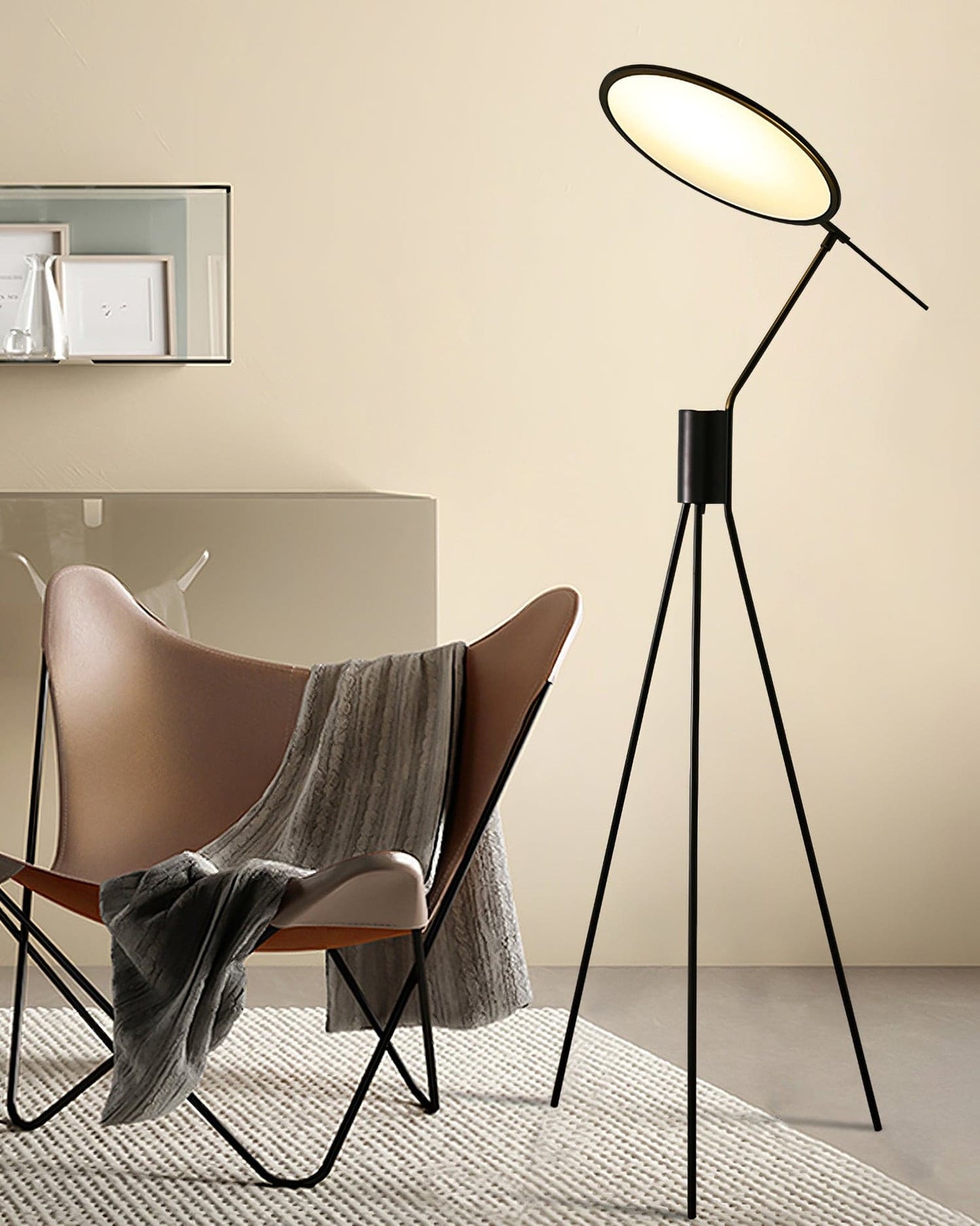 Celeste Vloerlamp - Minimalistisch Design met Warm Licht en Verstelbare Hoogte