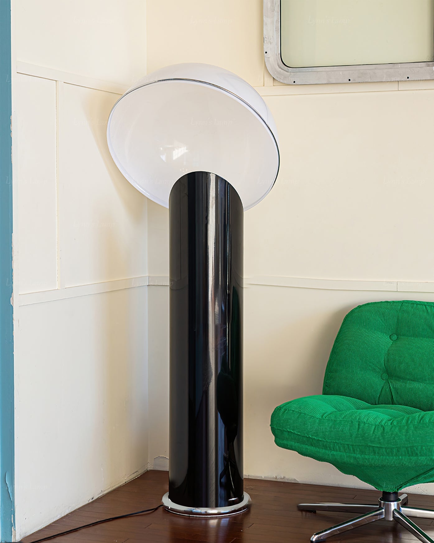 Ciot Vloerlamp - Sculpturale Design Lamp met Lucite Stam en Grote Lampenkap