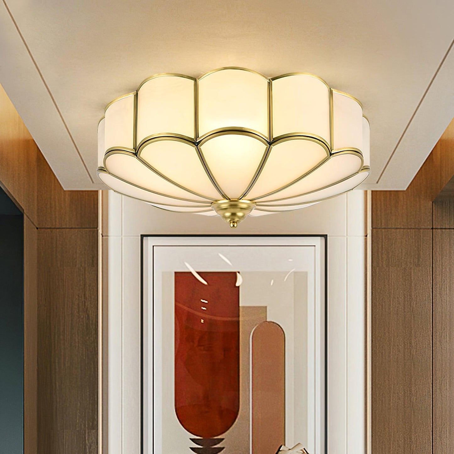 Inbouw Plafondlamp van Glas in Bloemvorm – Messing Afwerking met Luxe Postmoderne Stijl