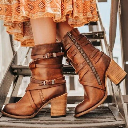 Damen Stiefeletten aus Leder – Lässiger Vintage-Look mit Schnallen und Blockabsatz