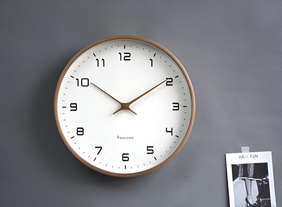 EleQuartz Klok - Ronde Wanduhr - Scandinavische Houten Wanduhr