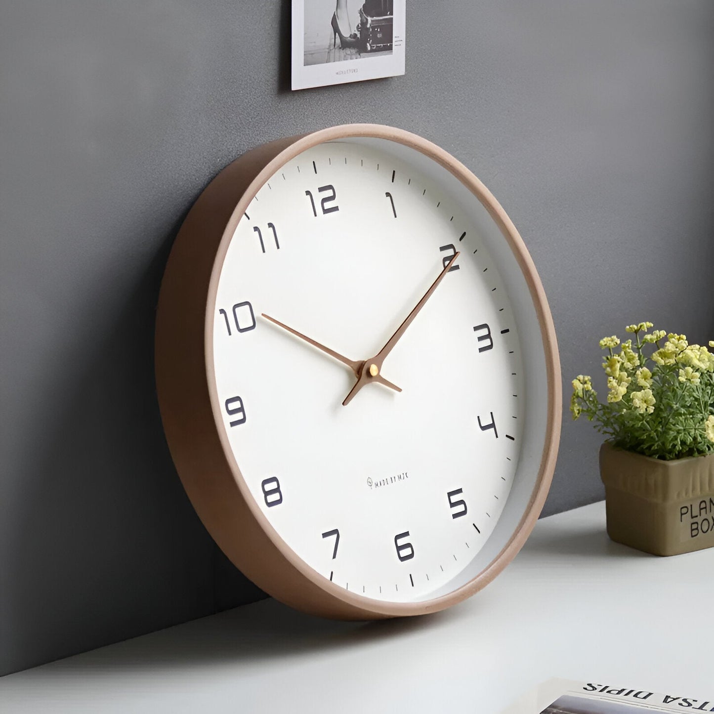 EleQuartz Klok - Ronde Wanduhr - Scandinavische Houten Wanduhr