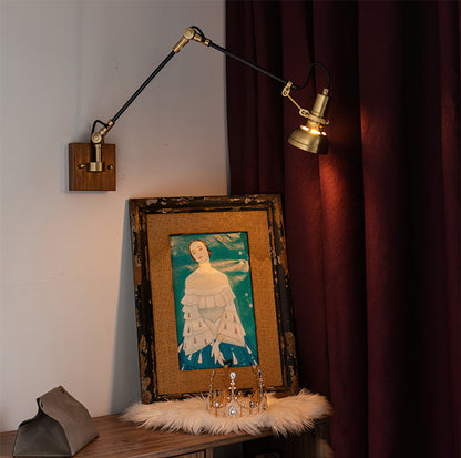 Kane Wandlamp met Zwenkarm – Houten Wandlamp met Messing Afwerking