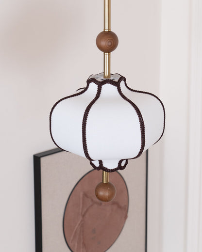 Lantaarn Hanglamp van Stof – Moderne Sculpturale Plafondlamp