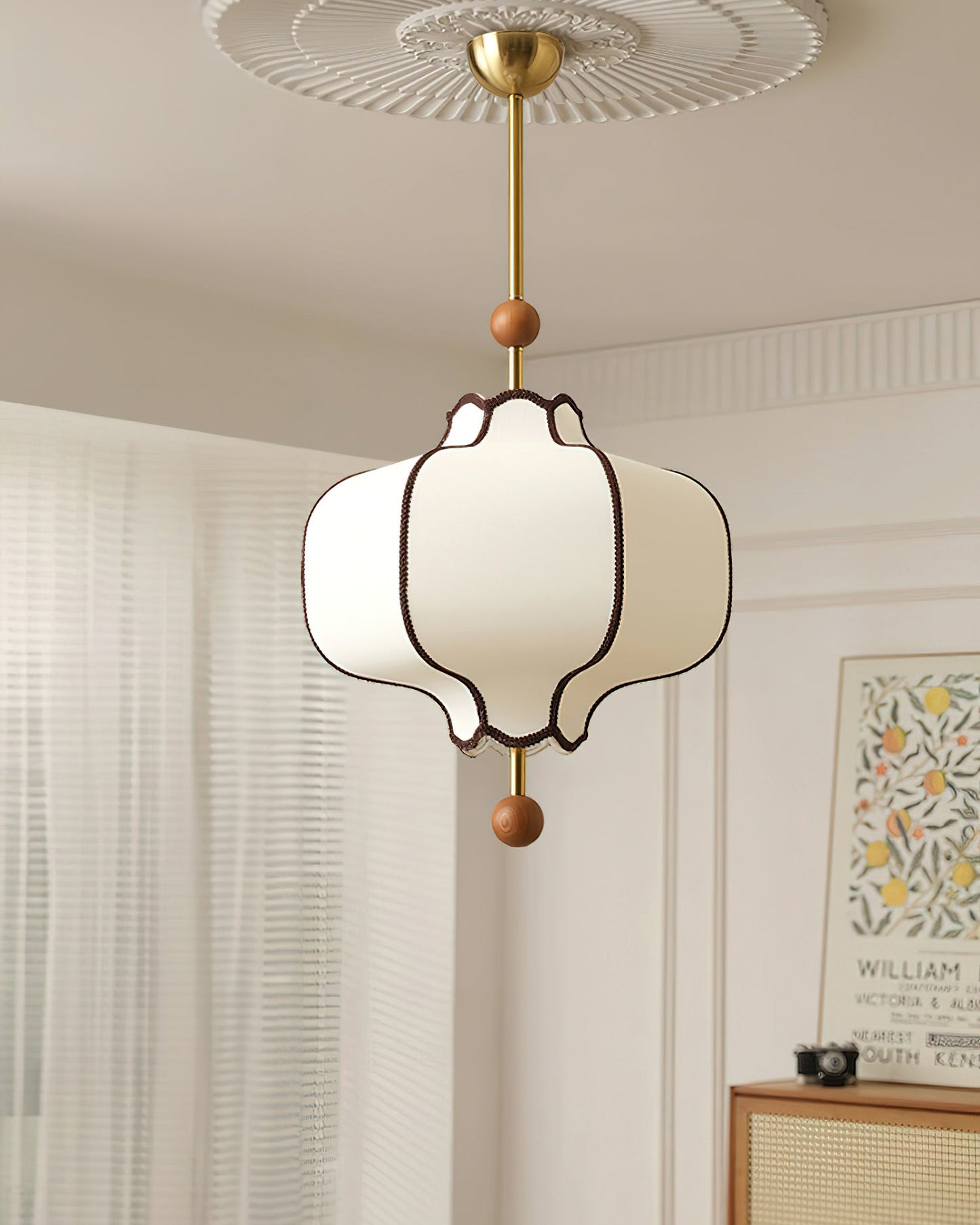 Lantaarn Hanglamp van Stof – Moderne Sculpturale Plafondlamp