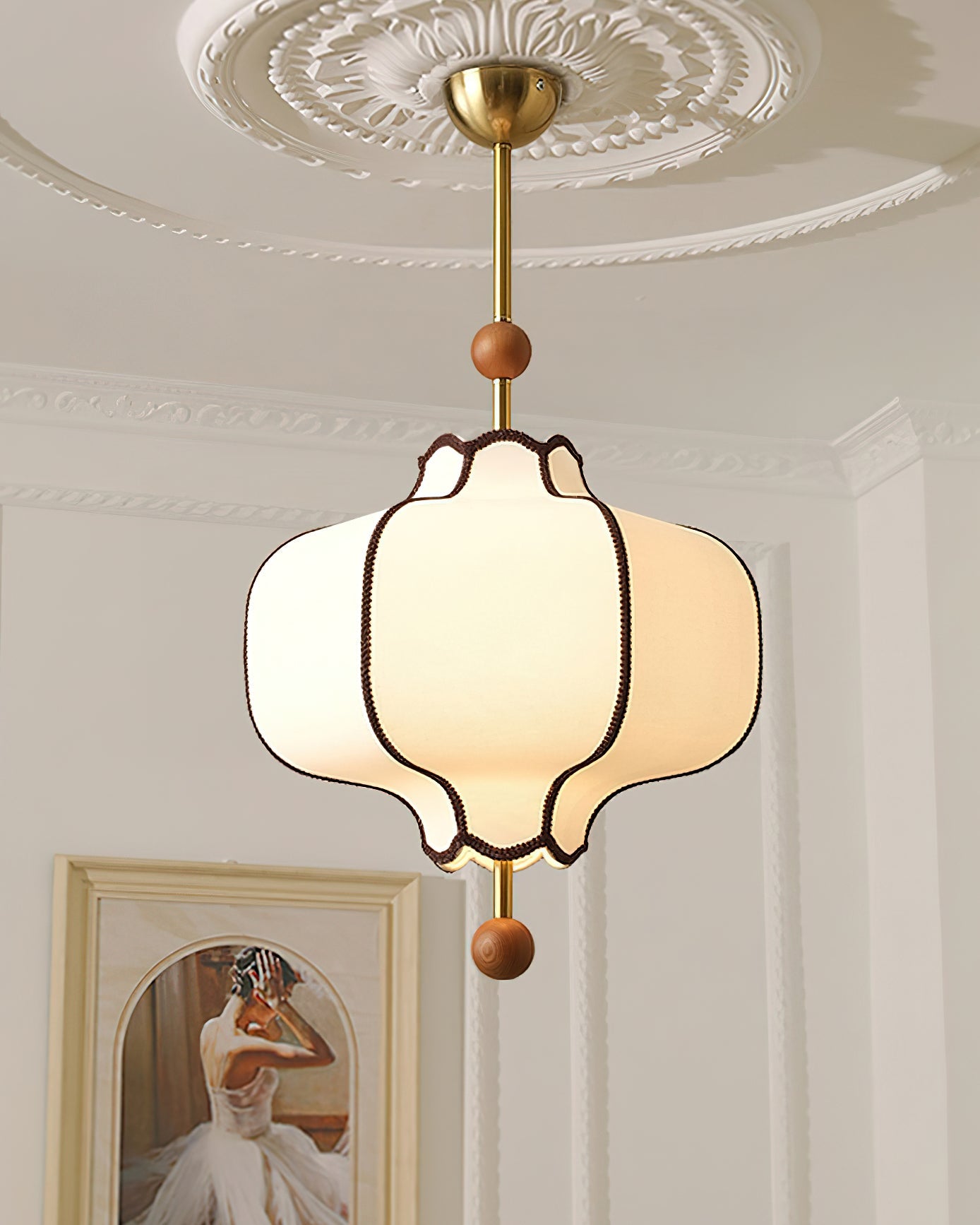 Lantaarn Hanglamp van Stof – Moderne Sculpturale Plafondlamp