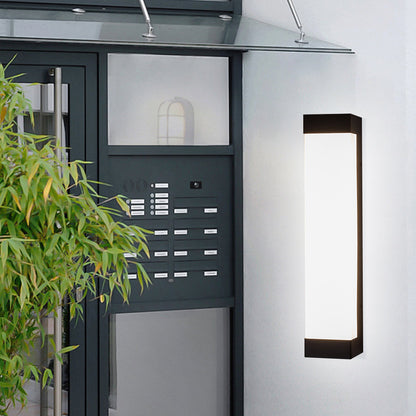Wasserdichte LED-Wandlampe für den Außenbereich – Längliches Acryl-Design – IP65 – Moderne Beleuchtung für Garten & Fassade