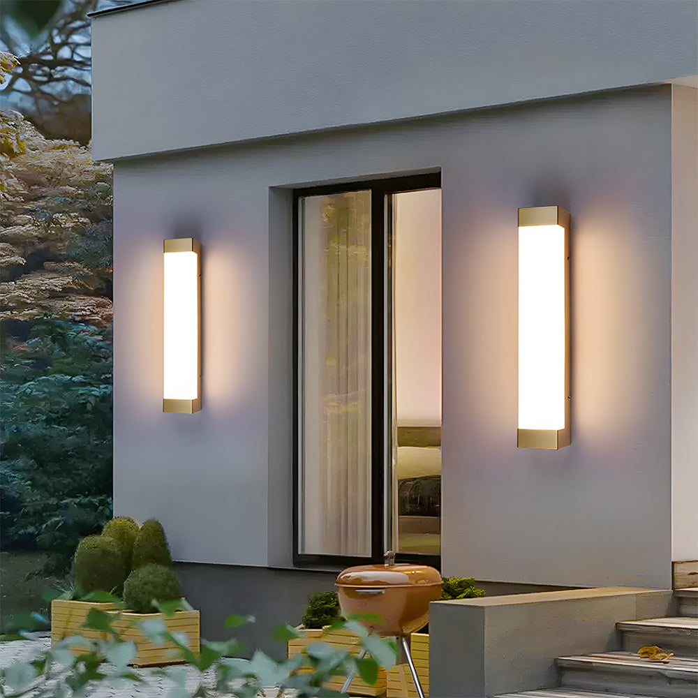 Wasserdichte LED-Wandlampe für den Außenbereich – Längliches Acryl-Design – IP65 – Moderne Beleuchtung für Garten & Fassade